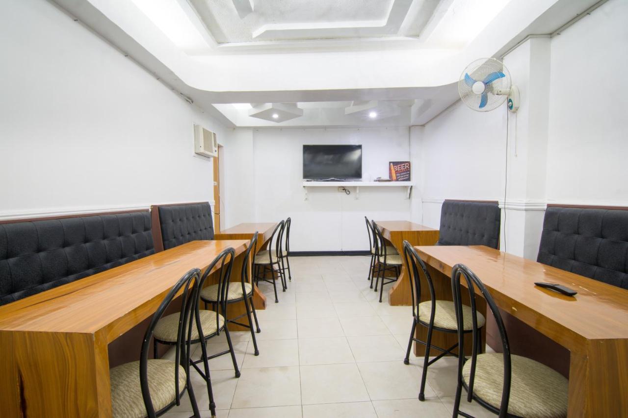 Diamond Hotel And Resto Catarman  Buitenkant foto